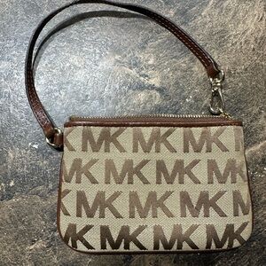Michael Kors wristlet